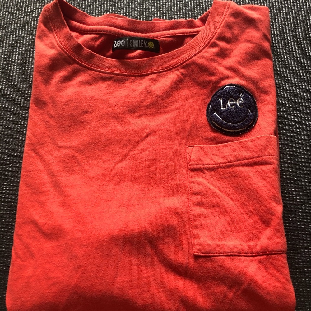 Lee Smiley Tee - image 3